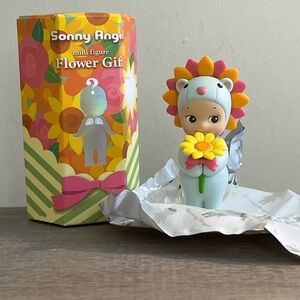 Sonny Angel Flower Gift Series (Sunflower Lion Blue)